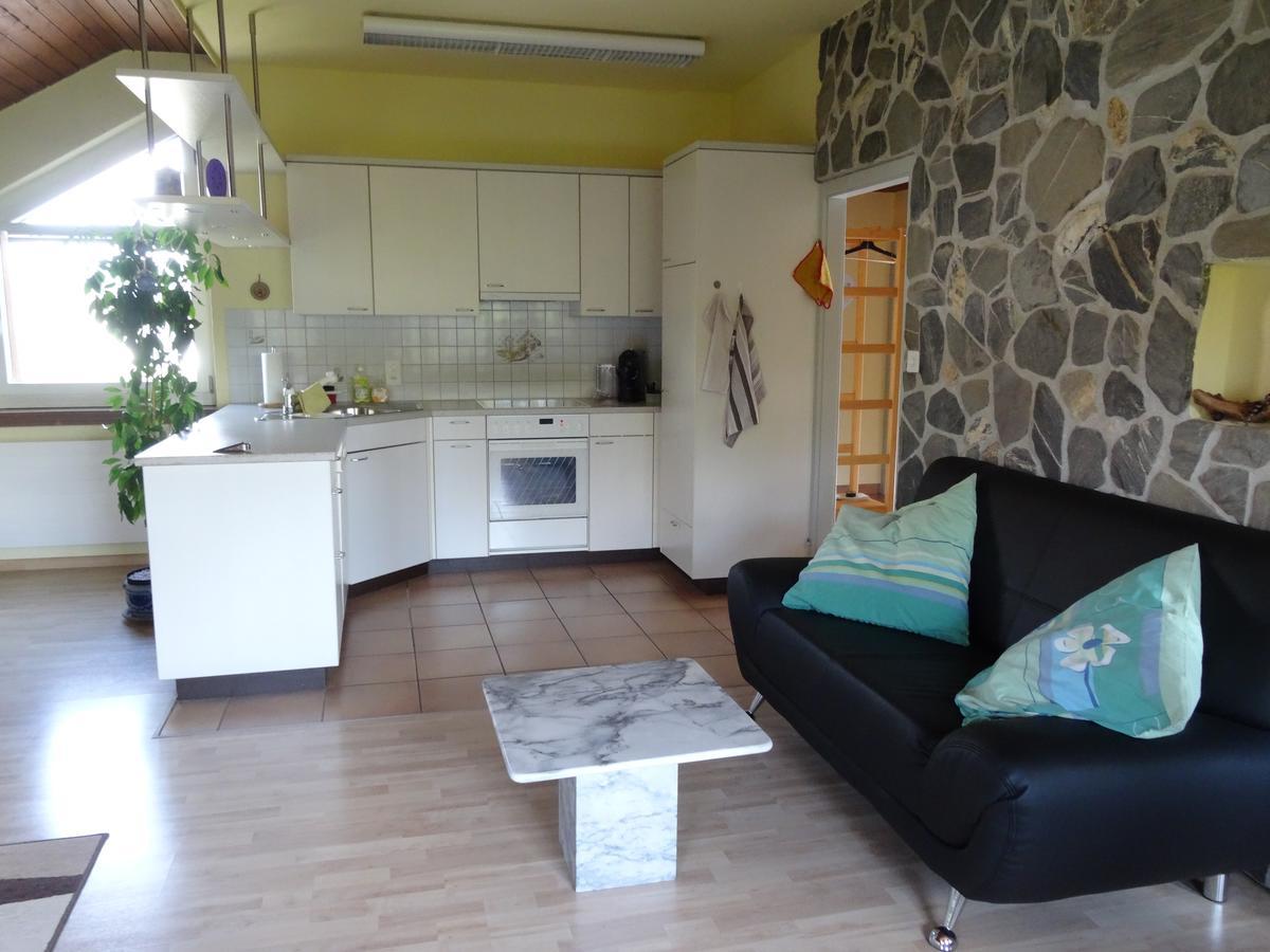 Heidis Gastehaus Bed & Breakfast Niederwil Екстериор снимка