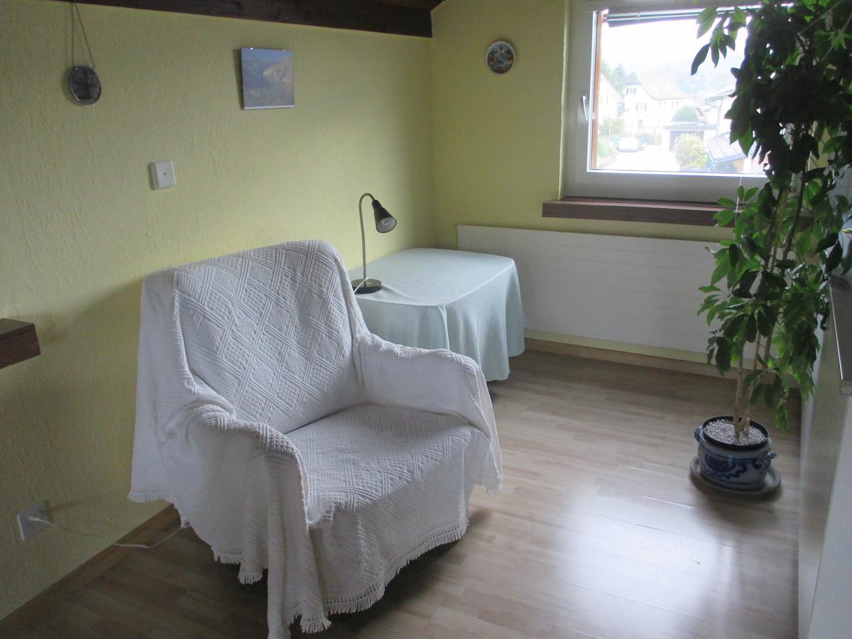 Heidis Gastehaus Bed & Breakfast Niederwil Екстериор снимка