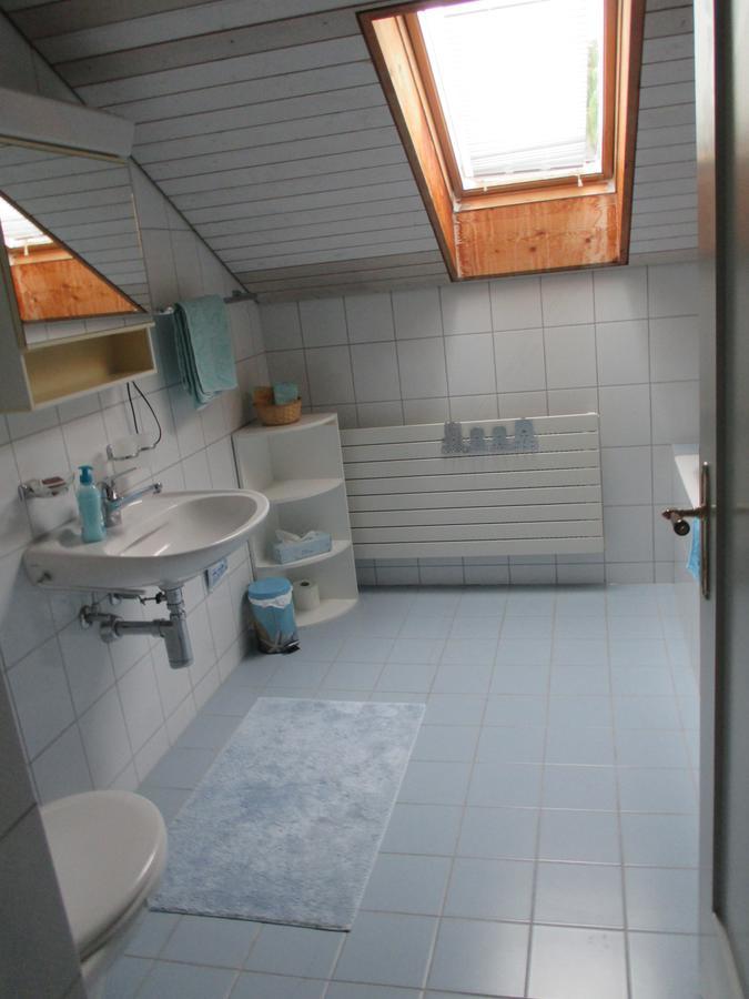 Heidis Gastehaus Bed & Breakfast Niederwil Екстериор снимка