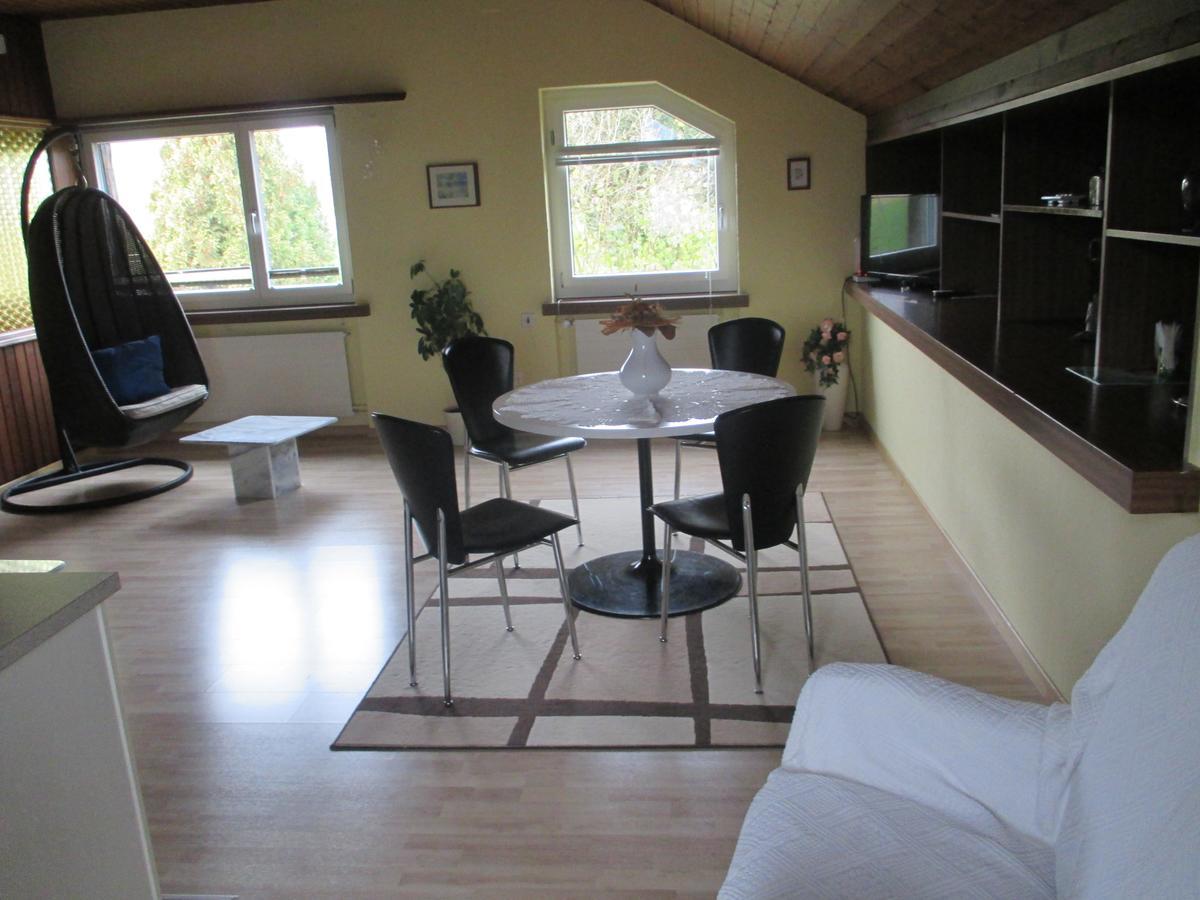Heidis Gastehaus Bed & Breakfast Niederwil Екстериор снимка